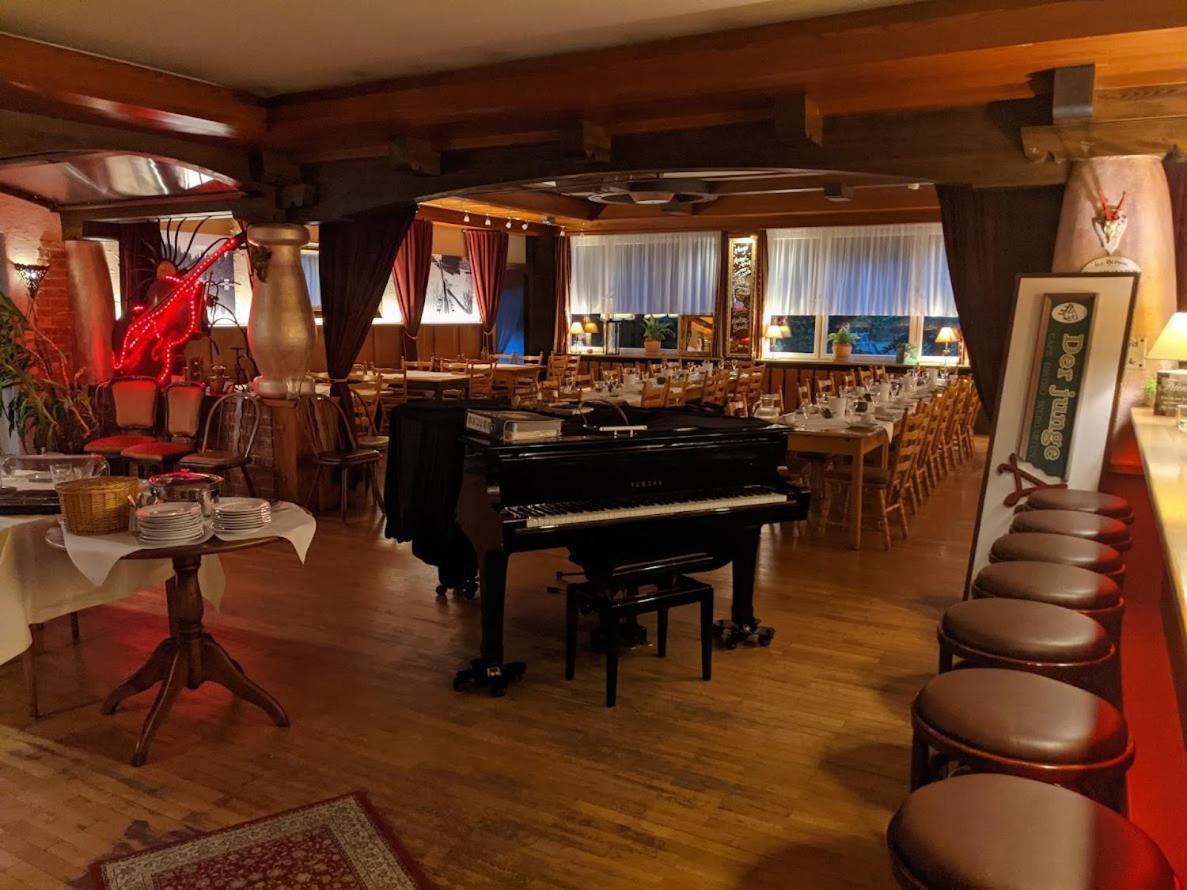 Hotel Restaurant Albans Sonne Bad Rippoldsau-Schapbach Bagian luar foto