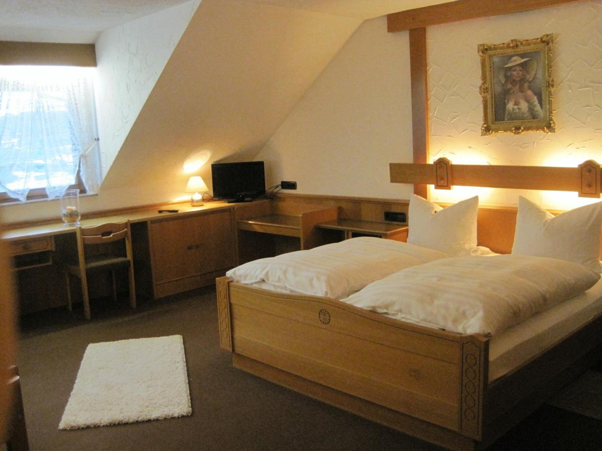 Hotel Restaurant Albans Sonne Bad Rippoldsau-Schapbach Bagian luar foto