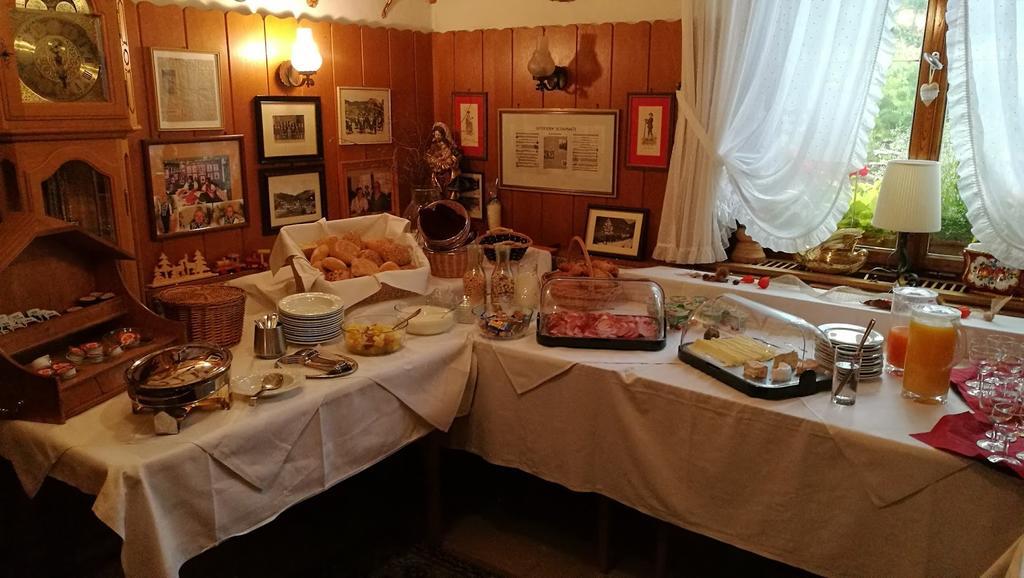 Hotel Restaurant Albans Sonne Bad Rippoldsau-Schapbach Bagian luar foto
