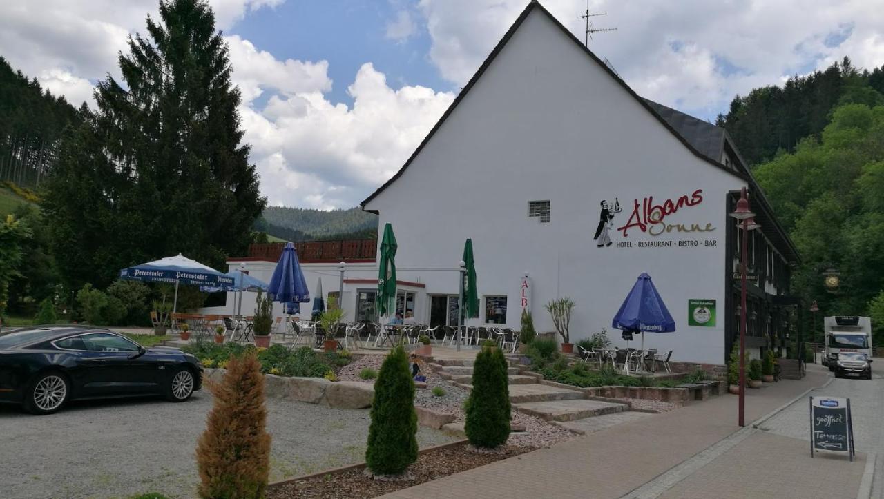 Hotel Restaurant Albans Sonne Bad Rippoldsau-Schapbach Bagian luar foto